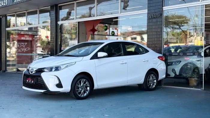 Toyota Yaris XS Sedan 1.5 Flex 16V 4P Aut. 2023
