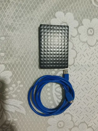 Hd externo 1t Seagate 3.0 e cabo USB 2mt