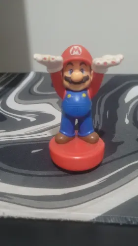 Boneco do Mário Bross Original(marcas de copyright da nintendo no boneco)