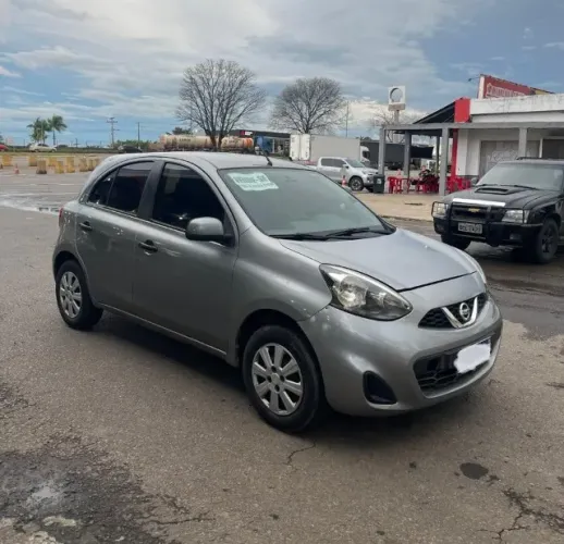 Nissan March S 1.0 12V Flex 5P 2015