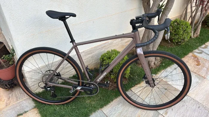Trek checkpoint alr5 gravel zero km