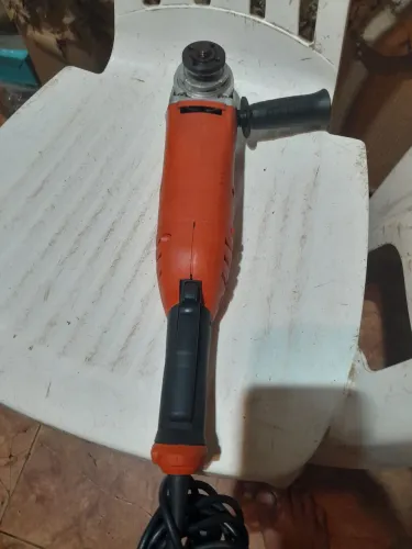 ESMERILHADEIRA POLITRIZ BLACK DECKER WP600K-BR 600W