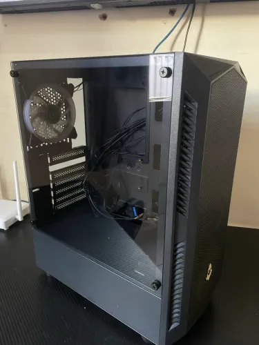Gabinete Aerostorm