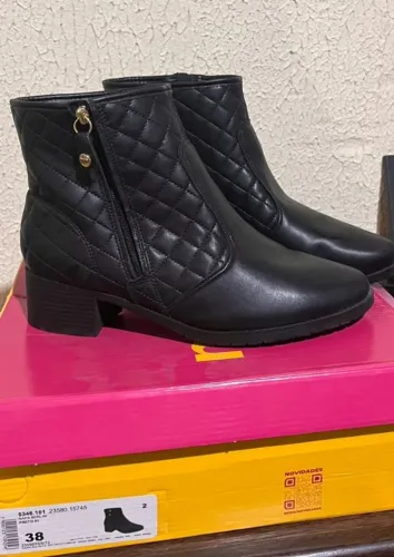 Bota feminina