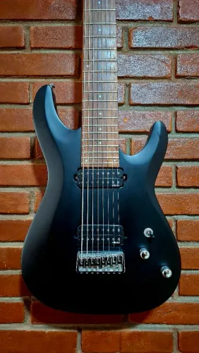 Guitarra Schecter C-8 Deluxe Satin Black 8 Cordas