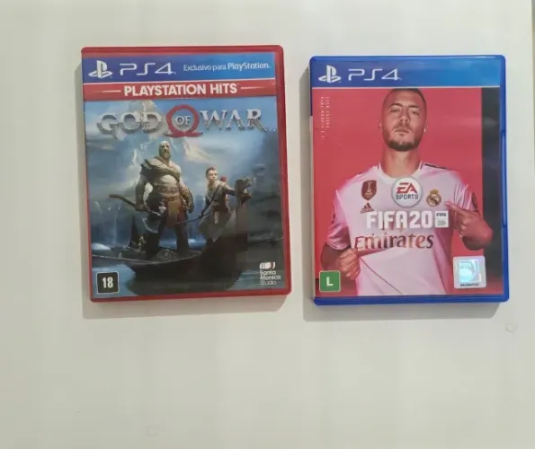 Vendo God of war e Fifa 20 PS4. Veja a descrição.