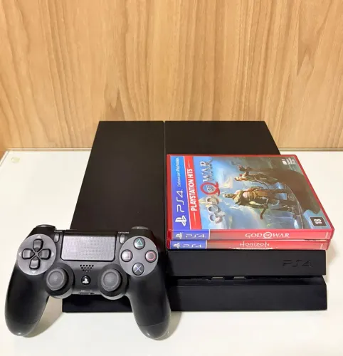 Ps4 em excelente estado