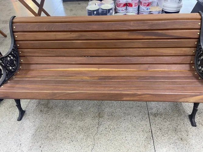 Banco de jardim