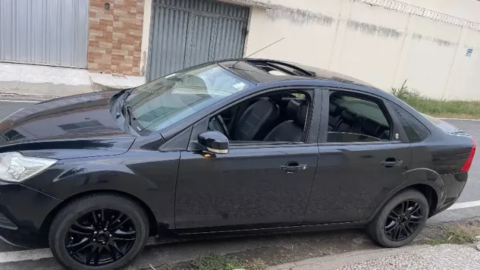 Ford Focus Ghia Sed. 2.0 16v/ 2.0 16V Flex 4P 2009