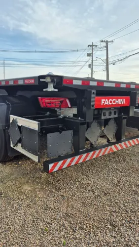 Porta container facchini 12 pinos zero km bug de 40 pés com plataforma