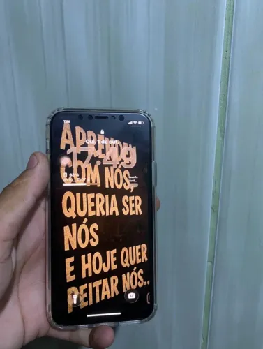 Vendo ou troco iPhone 11 Pro 64gb