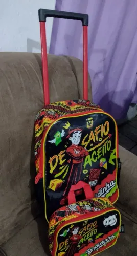 Vendo mochila e lancheira enaldinho em bom estado