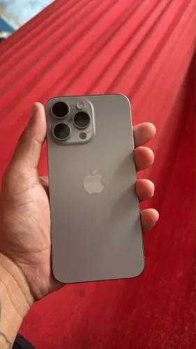 iPhone 15 pro max 