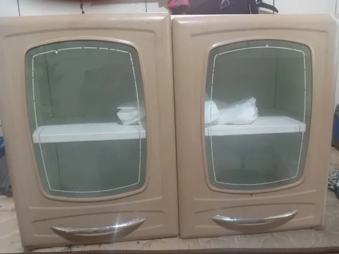 Armário de cozinha de ferro