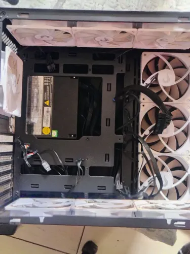 Gabinete Superframe aquário com 10 fans