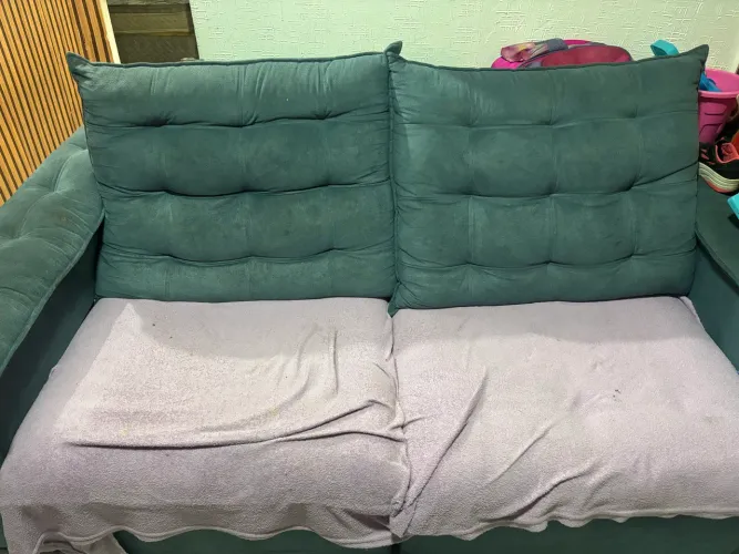 Sofá retrátil pillow top
