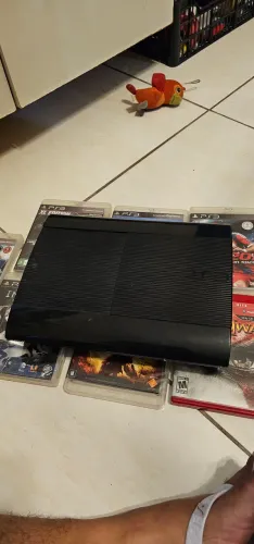 Ps3 super slim travado com 14 jogos