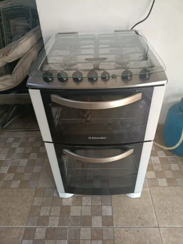 Vendo fogão Electrolux 2 fornos com grill entrega gratuita