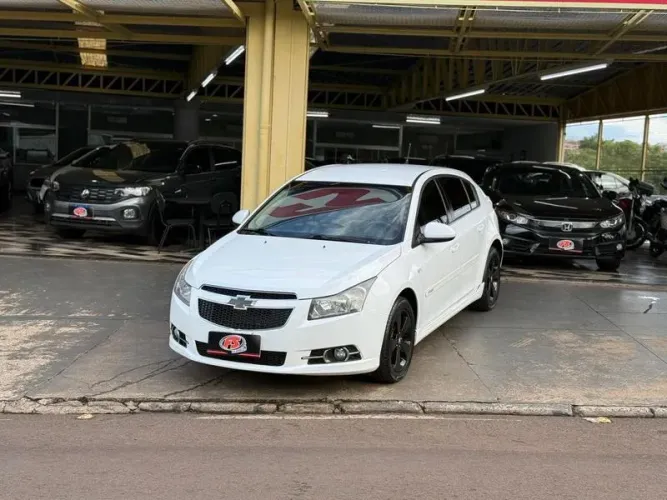 Chevrolet Cruze HB Sport LT 1.8 16V Flexp. 5P AUT 2013