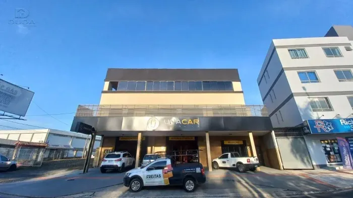 SALA COMERCIAL Á VENDA