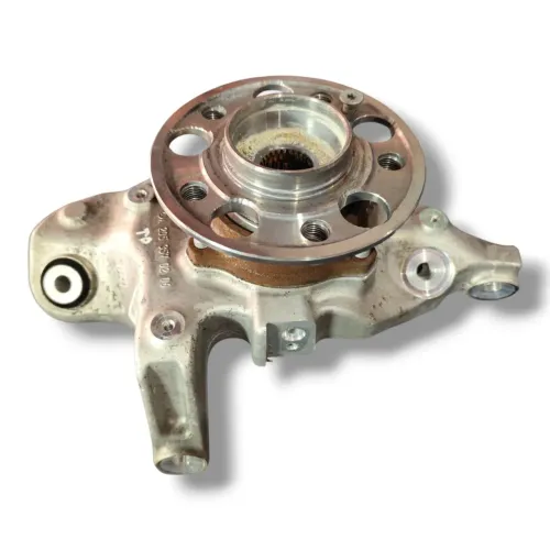 MONTANTE CUBO TRASEIRO DIREITO MERCEDES C180 1.6 2015 ORIG