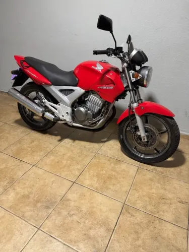 Honda cbx 250 Twister 2003