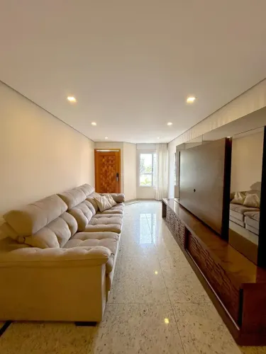 Sobrado para aluguel tem 188m² com 3 quartos em Vila Matilde | Vila Aricanduva - São Paulo