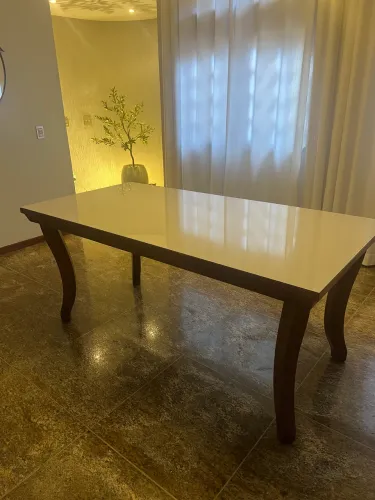Mesa de jantar 6 lugares