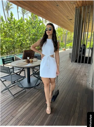 Vestido branco elegante
