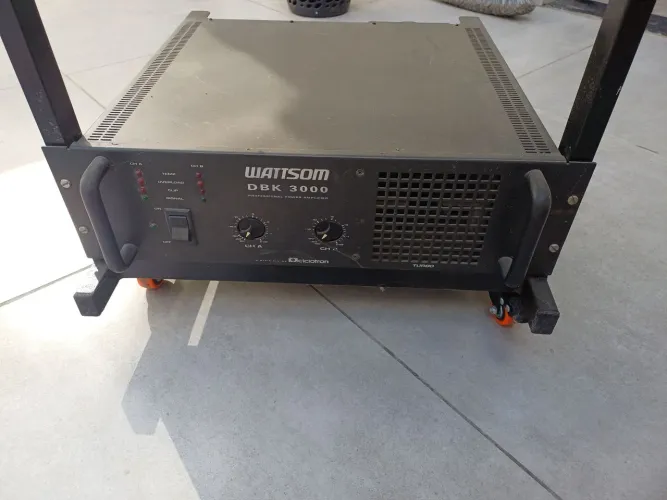 amplificador de potencia wattsom dbk 3000
