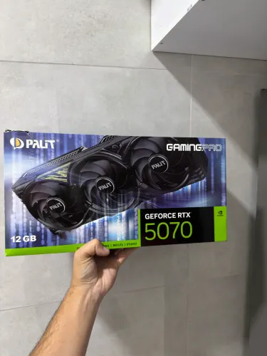 PLACA DE VÍDEO RTX 5070 GAMING PRO 