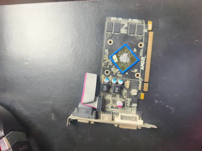 Placa de vídeo 2gb RADEON HD5000 séries
