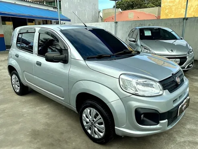 Fiat Uno Attractive 1.0 Flex 6V 5P 2017