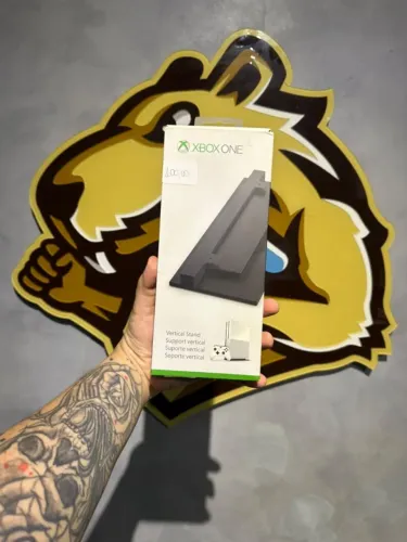 BASE VERTICAL XBOX ONE - NOVO LACRADO - SOMOS LOJA - TEMOS GARANTIA