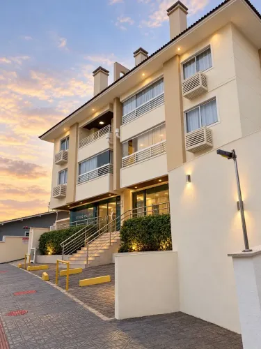 Cobertura em Ingleses Norte, a 200m da praia , Mobiliado em Florianópolis/SC