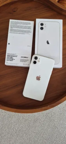 IPONE 11 Branco 128 GB unico dono