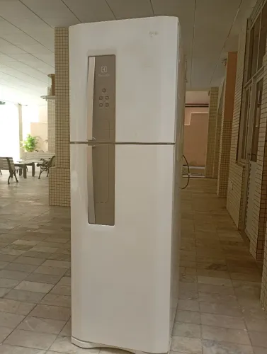 Geladeira Eletrolux