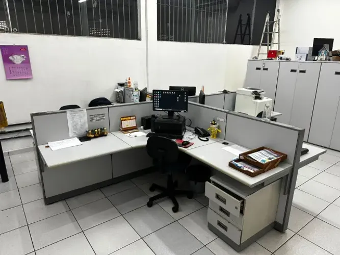 Estação de Trabalho 4 lugares em L X