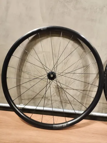 Rodas DT-SWISS G540<br>Aluminio<br>23mm interno<br>@velogestudio<br>