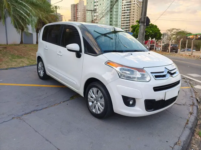 Citroen C3 Picasso GLX 1.6 Flex 16V 5P Aut. 2014