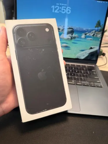 iPhone 18 Pro Max 256GB Black - Lacrado 1 ano de garantia Apple 
