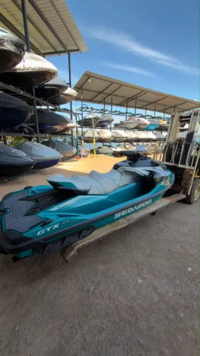 Jet ski gtx limited 325