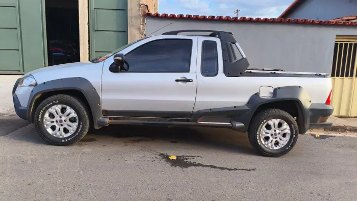 Fiat Strada Adventure 1.8/ 1.8 Locker Flex CE 2012