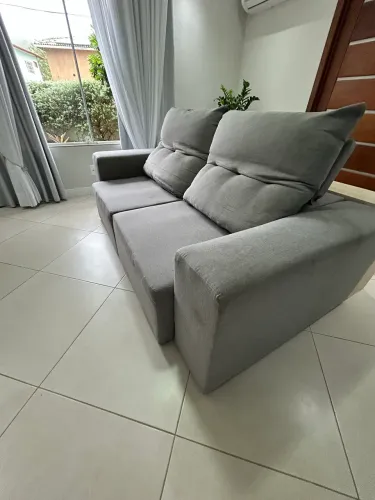 Sofá retrátil