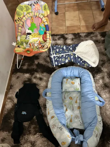 Vendo carrinho e acessórios
