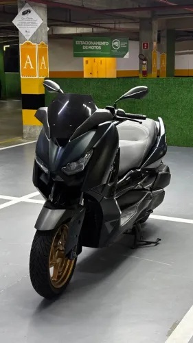 Yamaha XMAX 250 ABS Ano 2023, 21.000 km rodados P/ pessoas exigentes