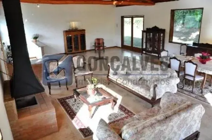 Fazenda Residencial à venda em Jardim Cunha, Cunha/SP  3 dormitórios, piscina e área de la