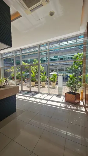 SALA COMERCIAL PARA LOCAÇÃO NO RECREIO DOS BANDEIRANTES