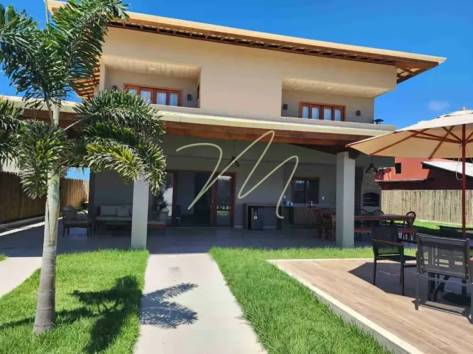 Casa Mobiliada, pé na areia, 2 pavimentos c/ 6 suítes