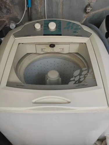 Máquina GE para reaproveitar peças